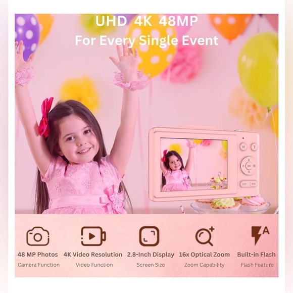 4K Digital Camera - Picture 2 of 12